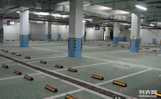 專業(yè)視角下的停車場標線施工、配套設(shè)施與設(shè)備管理